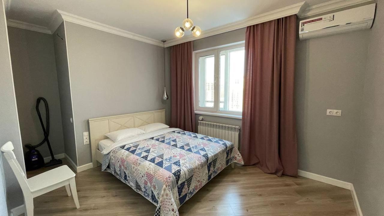 Ernaz Plus Apartments: Sauran-Towers Astana Dış mekan fotoğraf