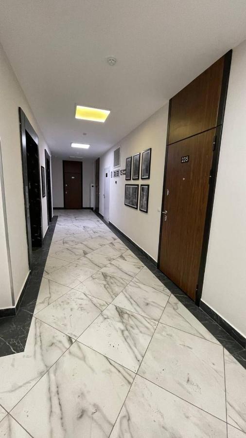 Ernaz Plus Apartments: Sauran-Towers Astana Dış mekan fotoğraf