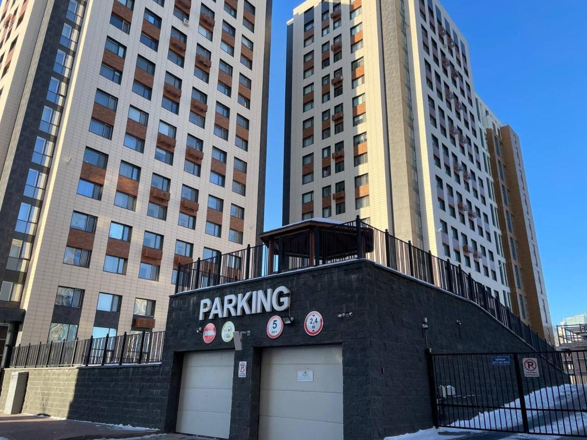 Ernaz Plus Apartments: Sauran-Towers Astana Dış mekan fotoğraf